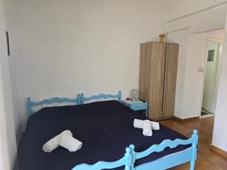 Tony's Rooms - 1