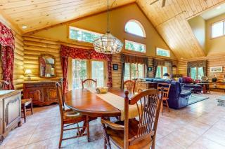 White Mountain Log Home - 5