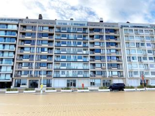 Seaview Apartment in Nieuwpoort, cleaning included - 1