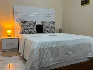 Chambre spacieuse et climatisée - 5