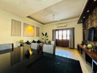 crown vista arpora lagoon 3 bhk - 4