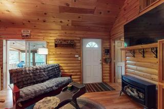 Hemlock Ridge Retreat - 3