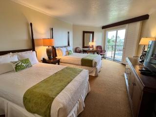 Oceanview Studio in Lihue Lobby Construction - 8