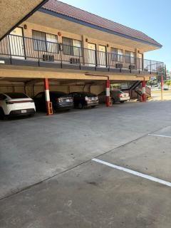 Townhouse Motel - 1