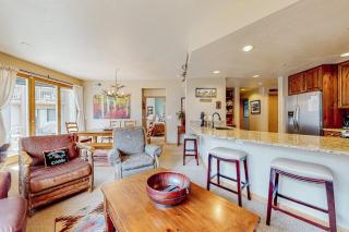 Evergreen Retreat, Unit 101 - 7