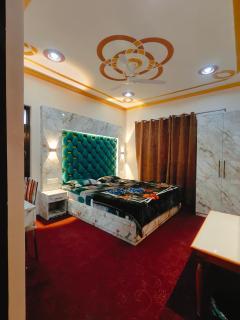 The Sapphire Retreat - 1
