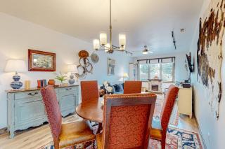 Sparkling Glacier - Suite 202 - 3