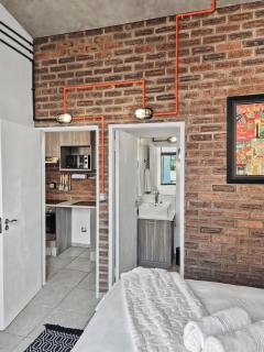 SoJo District - The Bolton at 2 Sturdee Ave Rosebank - 4