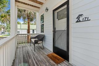 Lincolnville Charm l Walk to DNTN l Dog Friendly - 2
