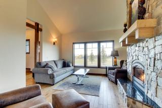 Elk Park Lodge - 5