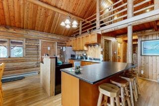 Blacktail Cabin - 1