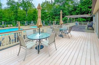 Pleasant Mountain Ski Chalet - 8