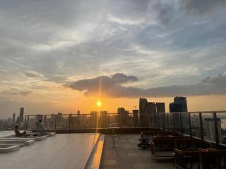 City View Room At Vue Aston by VS - 2