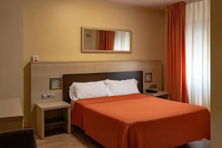Hotel SPA GBC Avenida Pontevedra - 1