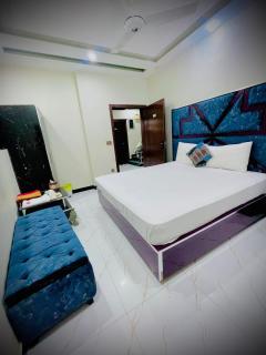 New View Hotel in Johar Town - 5