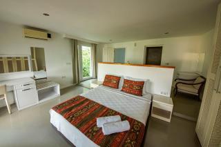 La Moda Beach Hotel - 9