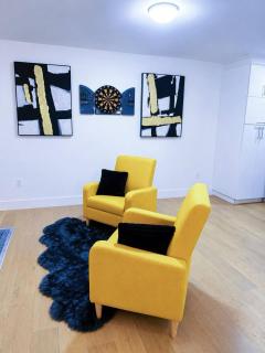 Stylish 3-Bedroom Full House Near Magnetic Hill - 8