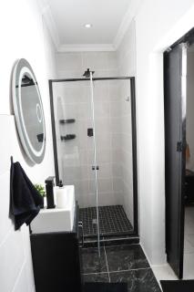 Emerald Crest Apartment - 2