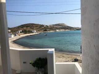 Almira Prassa Beach House Kimolos - 6