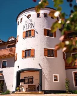 Hotel Gasthof Kern - 9