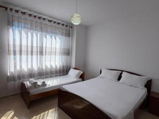 Zani’s Apartments - 7