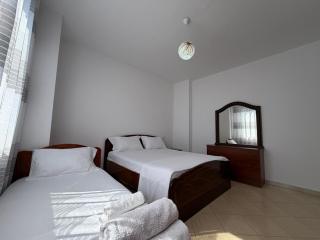 Zani’s Apartments - 6