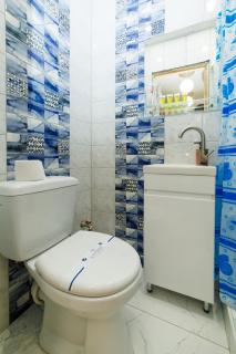 Однокімнатна квартира біля ЦУМу в центрі Полтави Мережа AlexApartments Документи для відряджень Безконтатне заселення 24-7 - 6