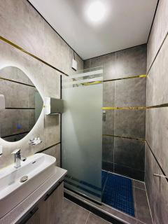 New Darhans Hotel - 4