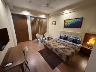 Cozy Studio Near Expo Mart - Bliss Suites - 0
