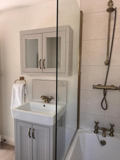The Glastonbury Gatehouse Retreat Cottage - 2