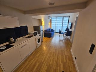 45th floor LUX 2 room apartment Orbi City - 8