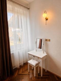Joseph Hayn Apartments - 5