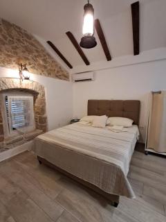 Apartments Marija, Authentic Stone House, 3 Minutes from the Beach - 7
