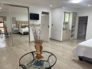 Montis Villa - 4