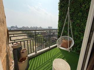 The Balcony Paradise - Couple Fav - Bliss Suites - 1