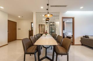 The Signature Landmark Apartment - Premium City View - 1