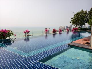 1br Central Pattaya close to T21 and Pattaya beach Centric Sea Condo - 7