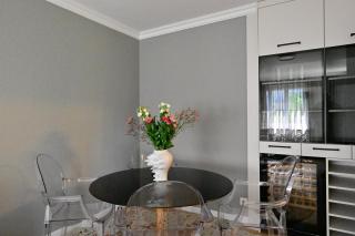 2-Room Apartment in Zurich - 6