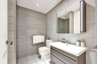 Walk to Beach - Luxury Orama Apartment by Corporate Keys - 9