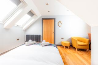 Luxury Seaview 4 Bedroom Cottage by Fairy Pools - 8