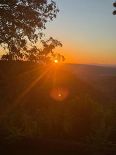 Sunrise and sunsets lodge - 9