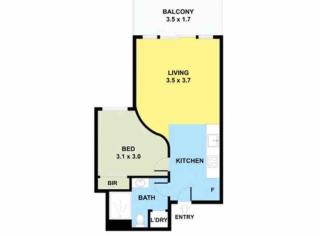 Beachside flat with free parking - 2