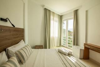 La Moda Beach Hotel - 9