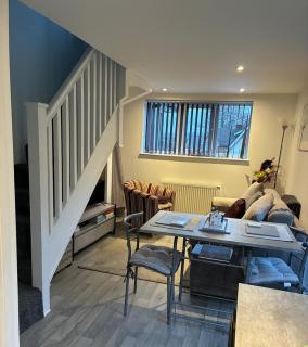 The Hideaway-Sharples-Bolton - 3