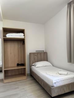 Hotel Feniks 2 - 5