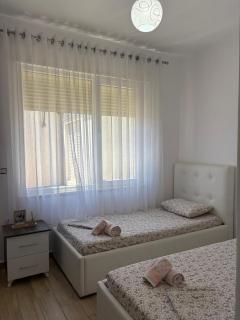 Deni Lalzi Bay Rooms - 5