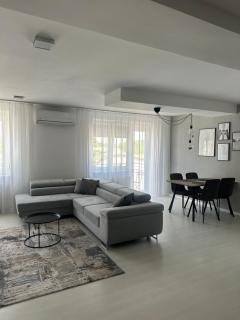 Modern Apartment in Piešťany City Center - 3