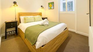 Cosy 2 Bed Viking Bay Cottage - 1