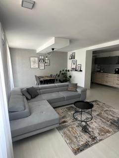 Modern Apartment in Piešťany City Center - 7