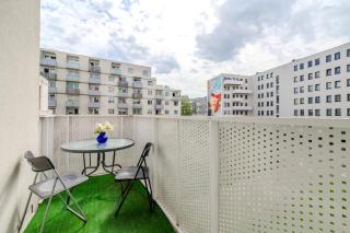 Wrocław Gaj Studio - Balcony - by Rentujemy - 6